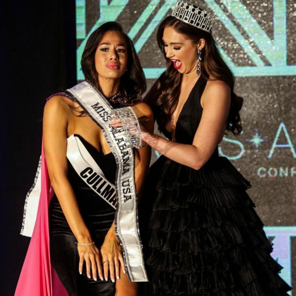 New Panoply Velvet Dress with Cape MISS ALABAMA - Picture 4 of 4